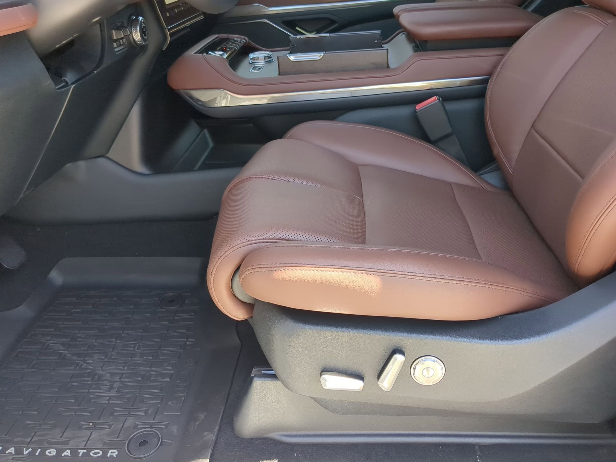 2025 Lincoln Navigator L Reserve