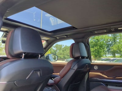 2025 Lincoln Navigator L Reserve