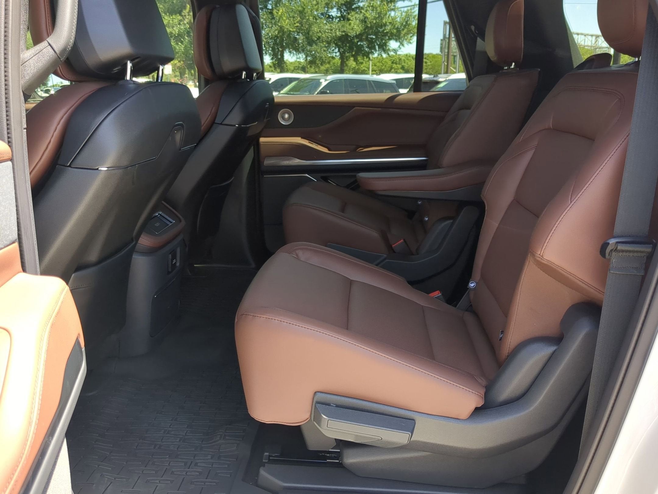 2025 Lincoln Navigator L Reserve