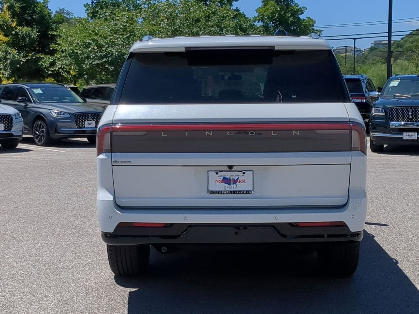 2025 Lincoln Navigator L Reserve