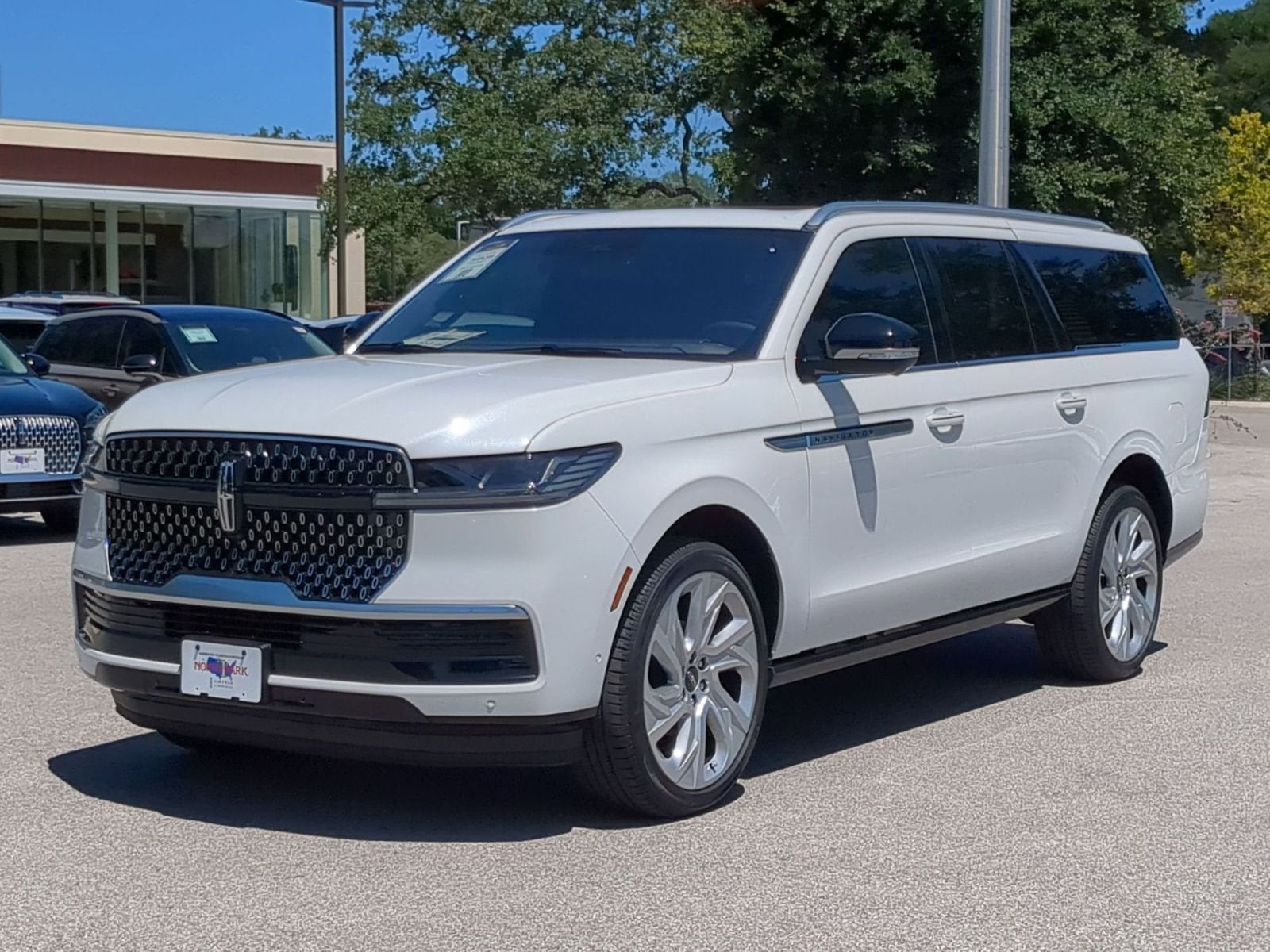 2025 Lincoln Navigator L Reserve
