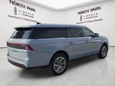 2025 Lincoln Navigator L Reserve
