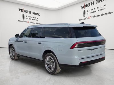 2025 Lincoln Navigator L Reserve
