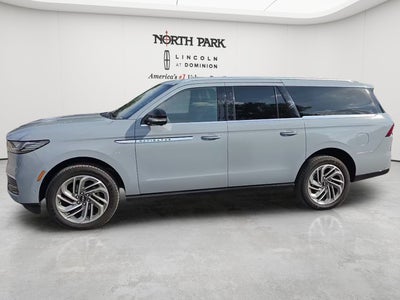 2025 Lincoln Navigator L Reserve