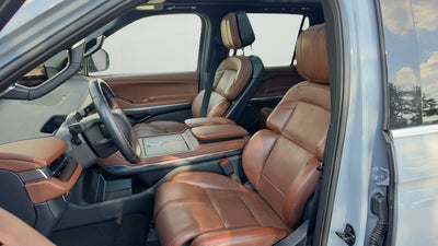 2025 Lincoln Navigator L Reserve