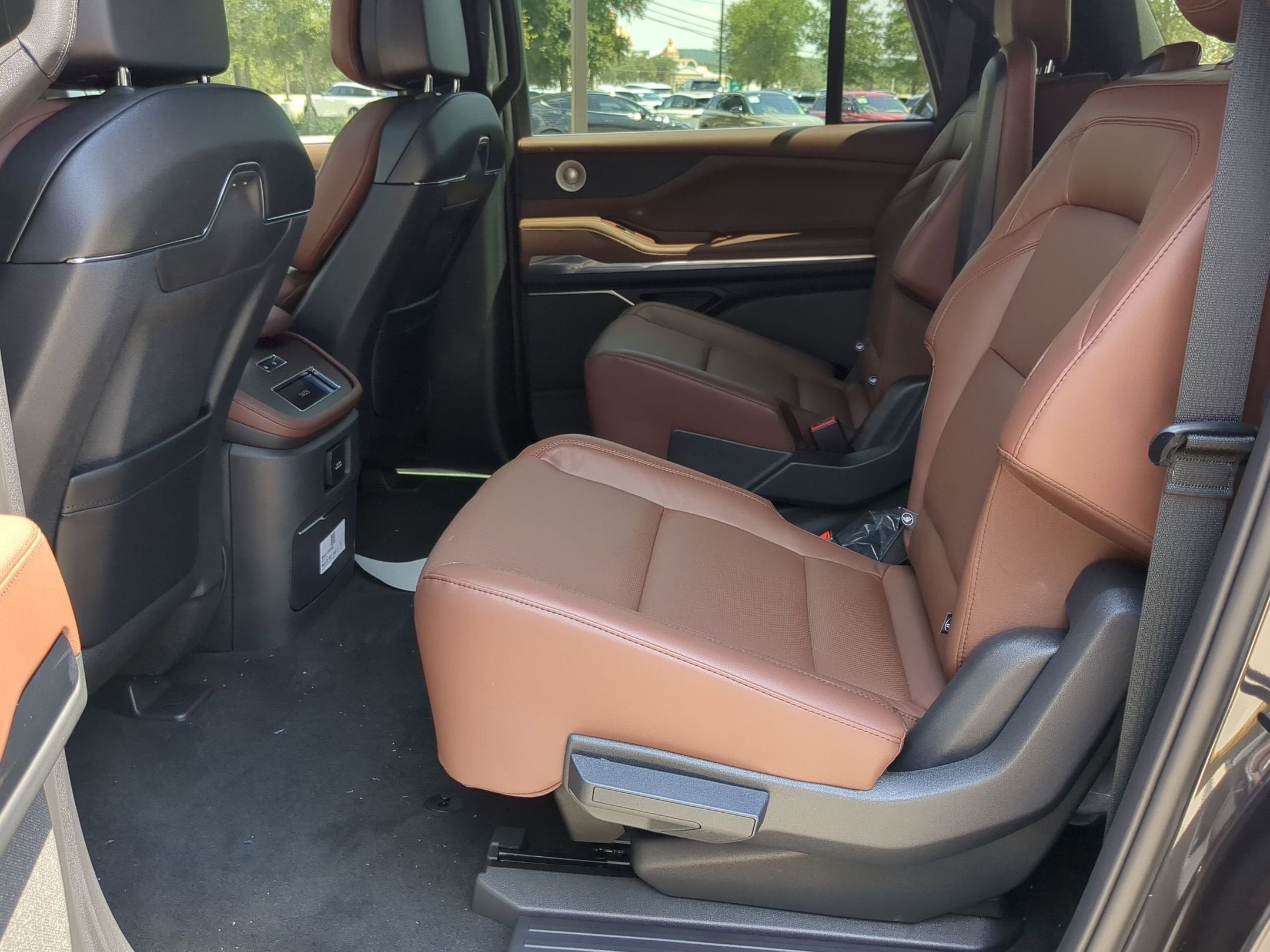 2025 Lincoln Navigator L Reserve