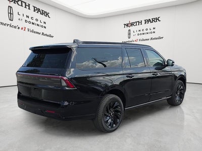 2026 Lincoln Navigator L Reserve