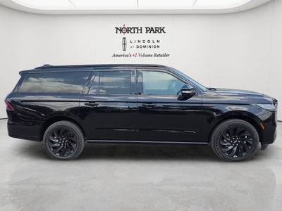 2026 Lincoln Navigator L Reserve