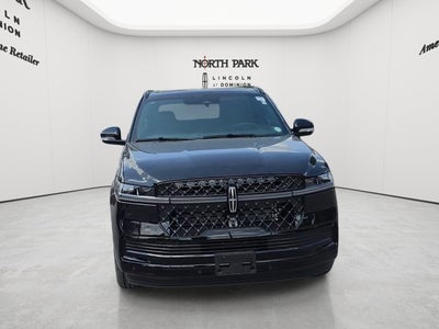 2026 Lincoln Navigator L Reserve