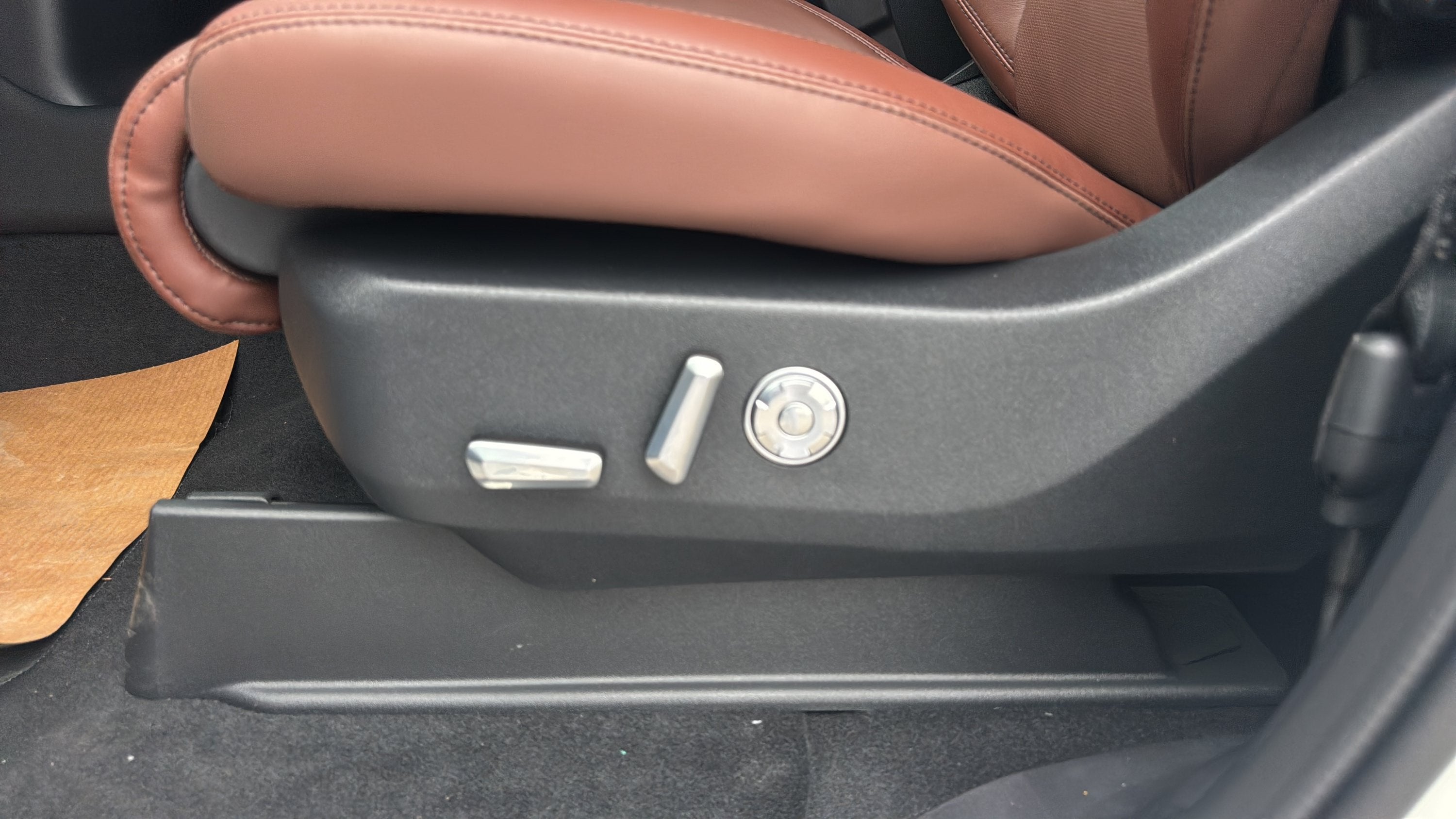 2027 Lincoln Navigator L Reserve