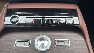 2027 Lincoln Navigator L Reserve