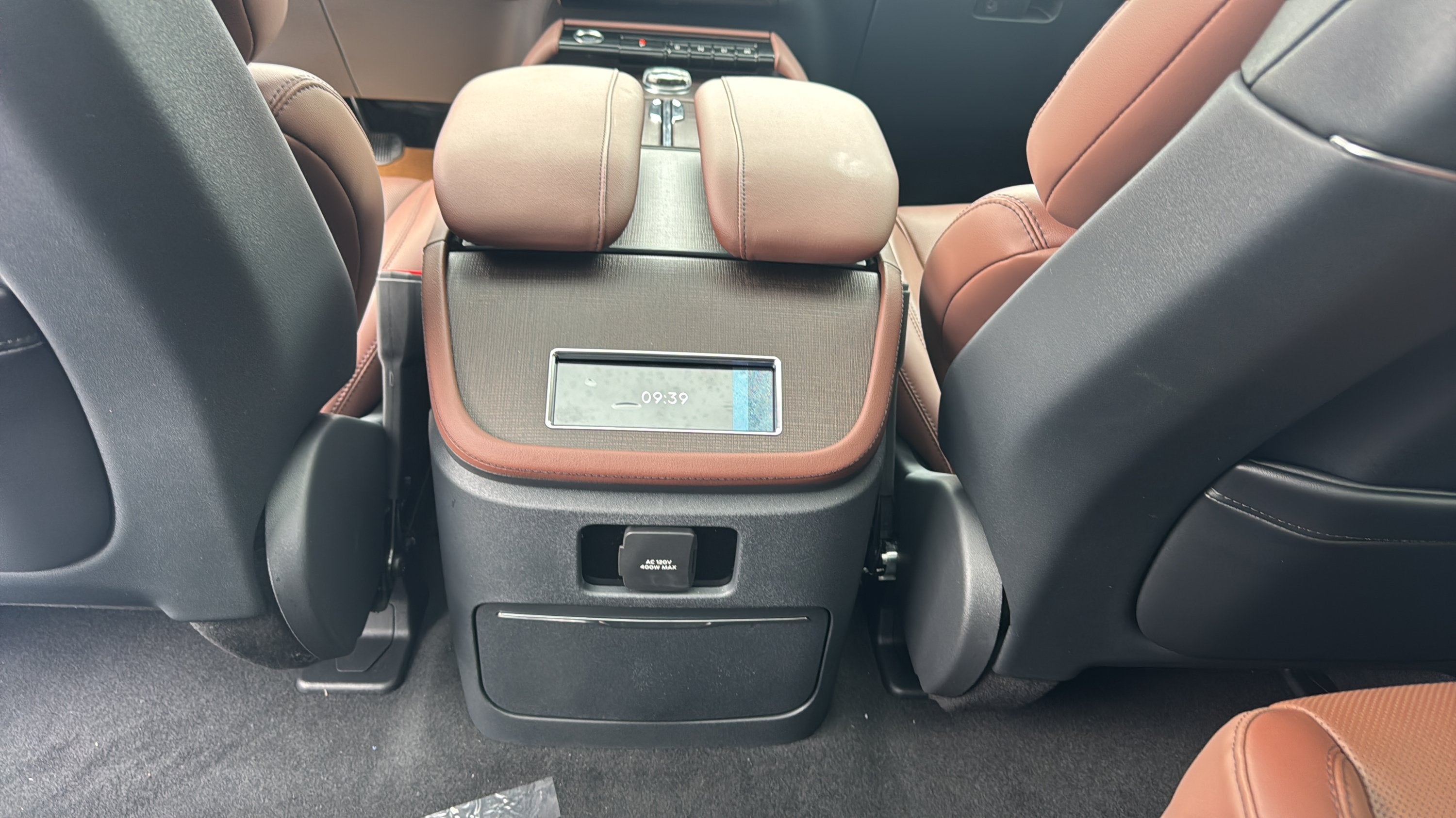 2027 Lincoln Navigator L Reserve