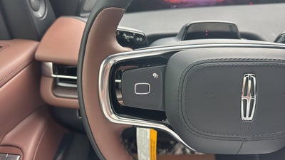 2027 Lincoln Navigator L Reserve