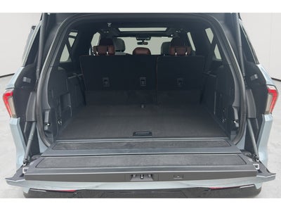 2027 Lincoln Navigator L Reserve