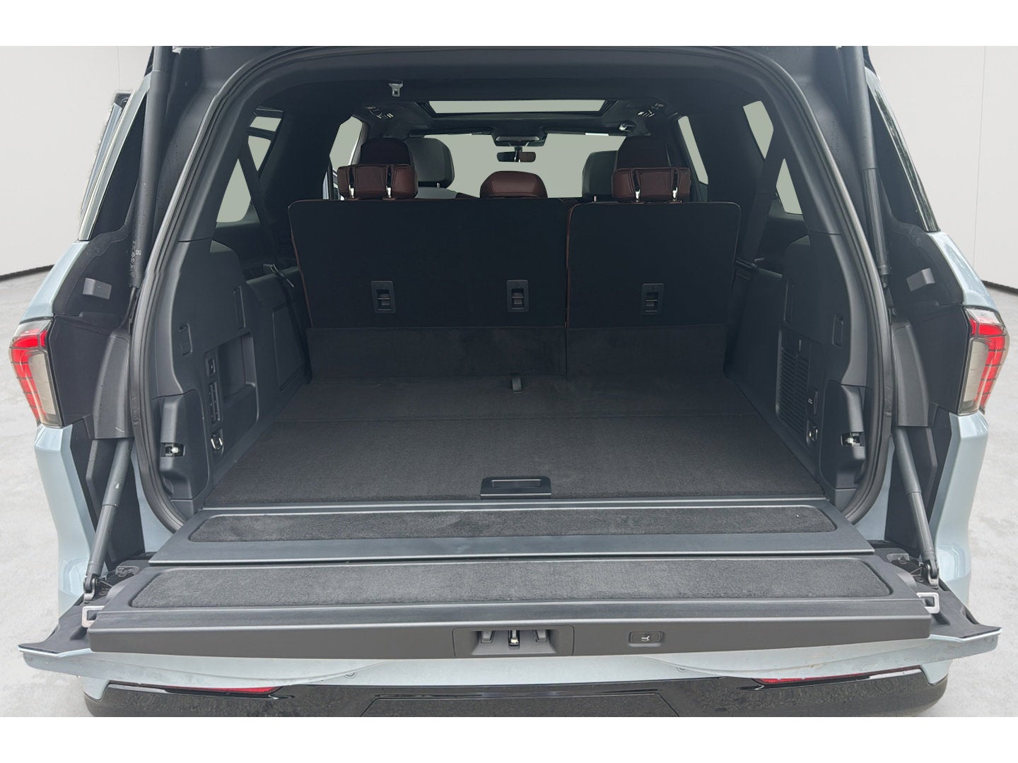 2027 Lincoln Navigator L Reserve