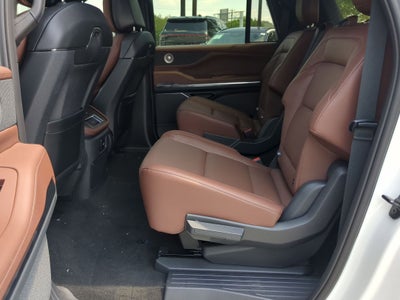 2025 Lincoln Navigator L Reserve