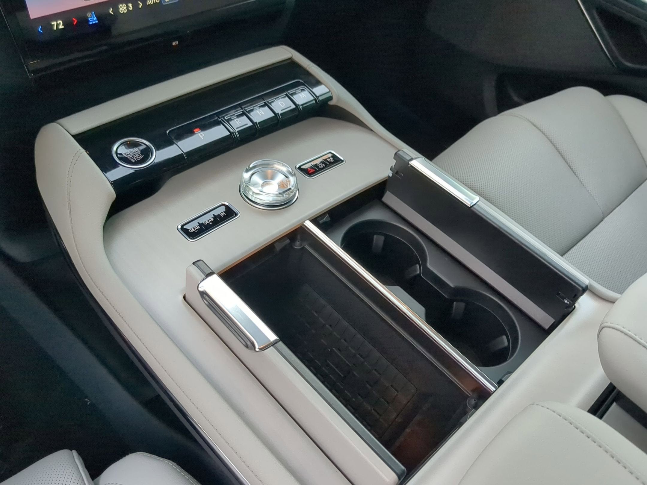 2025 Lincoln Navigator L Reserve