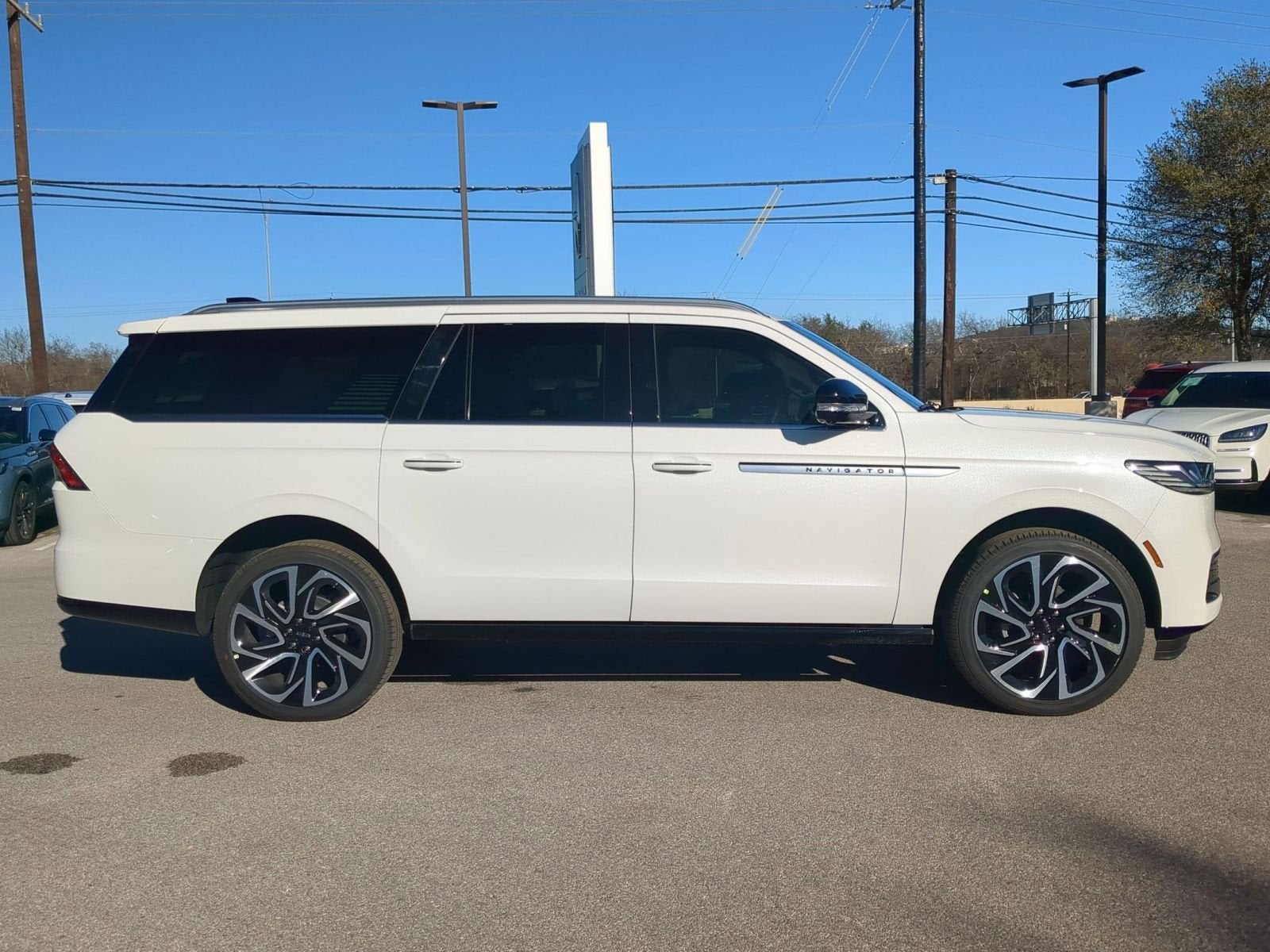 2026 Lincoln Navigator L Reserve
