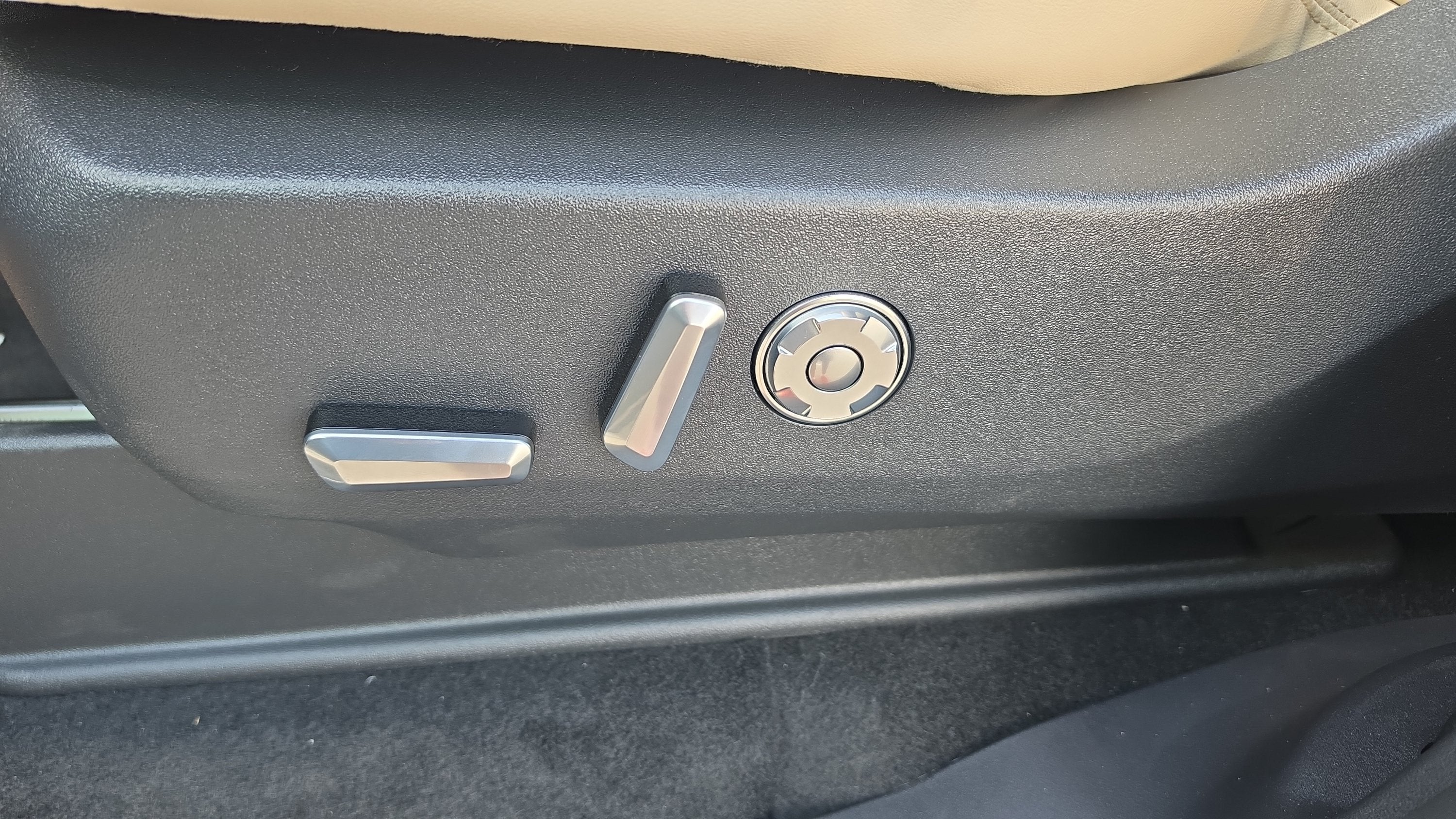 2027 Lincoln Navigator L Reserve