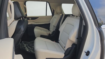 2027 Lincoln Navigator L Reserve