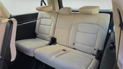 2027 Lincoln Navigator L Reserve