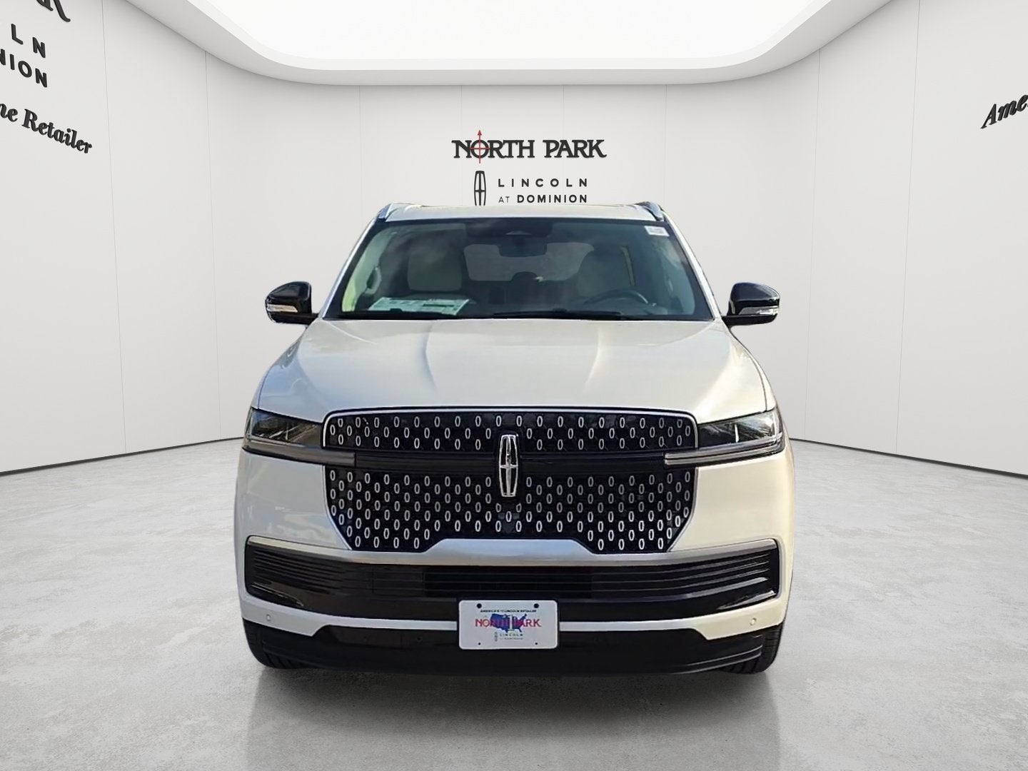 2027 Lincoln Navigator L Reserve