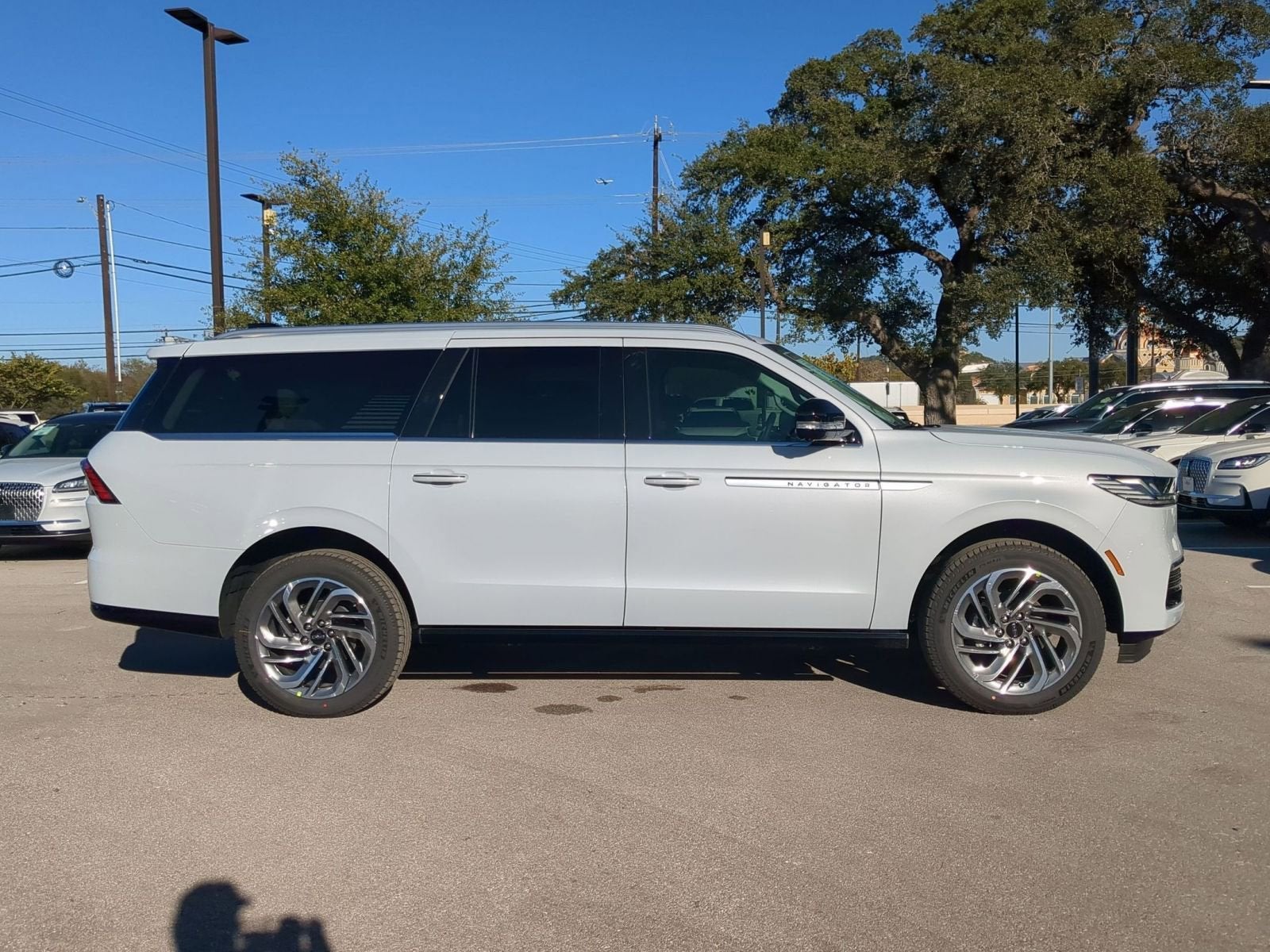 2025 Lincoln Navigator L Reserve
