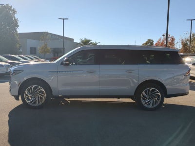 2025 Lincoln Navigator L Reserve