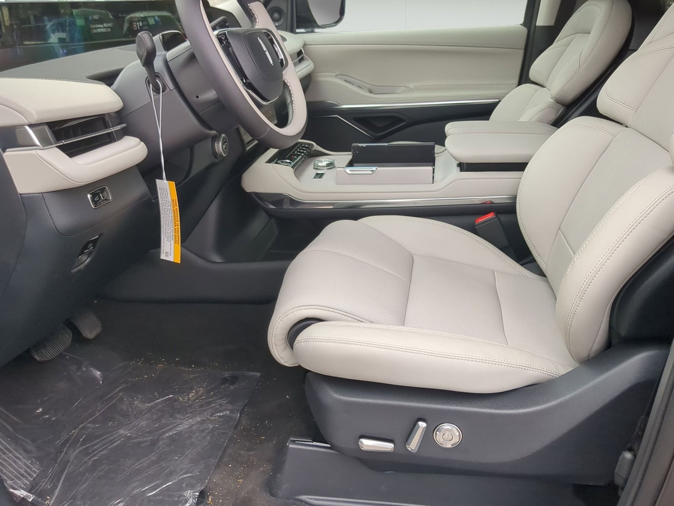 2026 Lincoln Navigator L Reserve