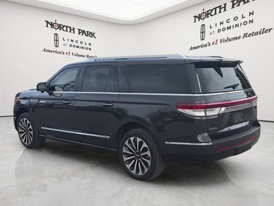 2023 Lincoln Navigator L Reserve