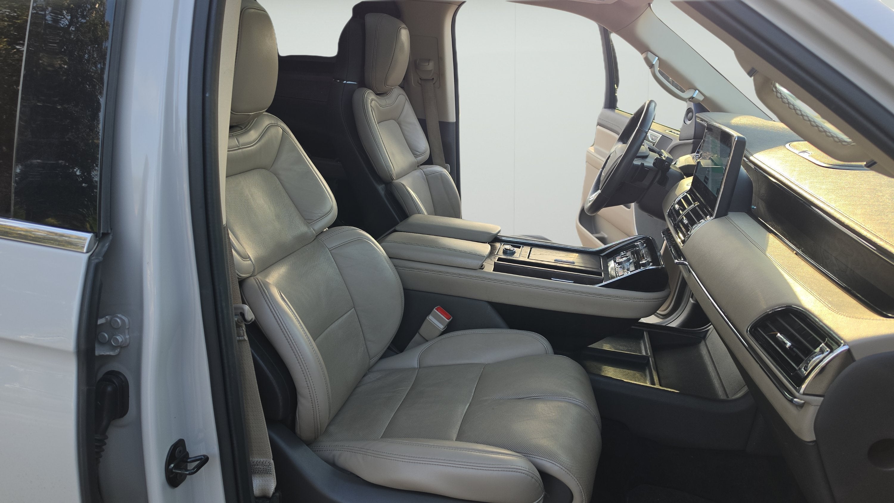 2024 Lincoln Navigator L Reserve