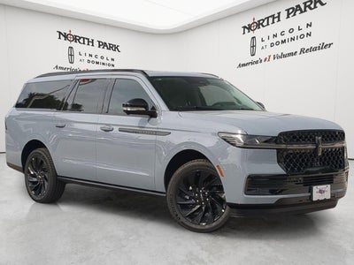 2026 Lincoln Navigator L Reserve