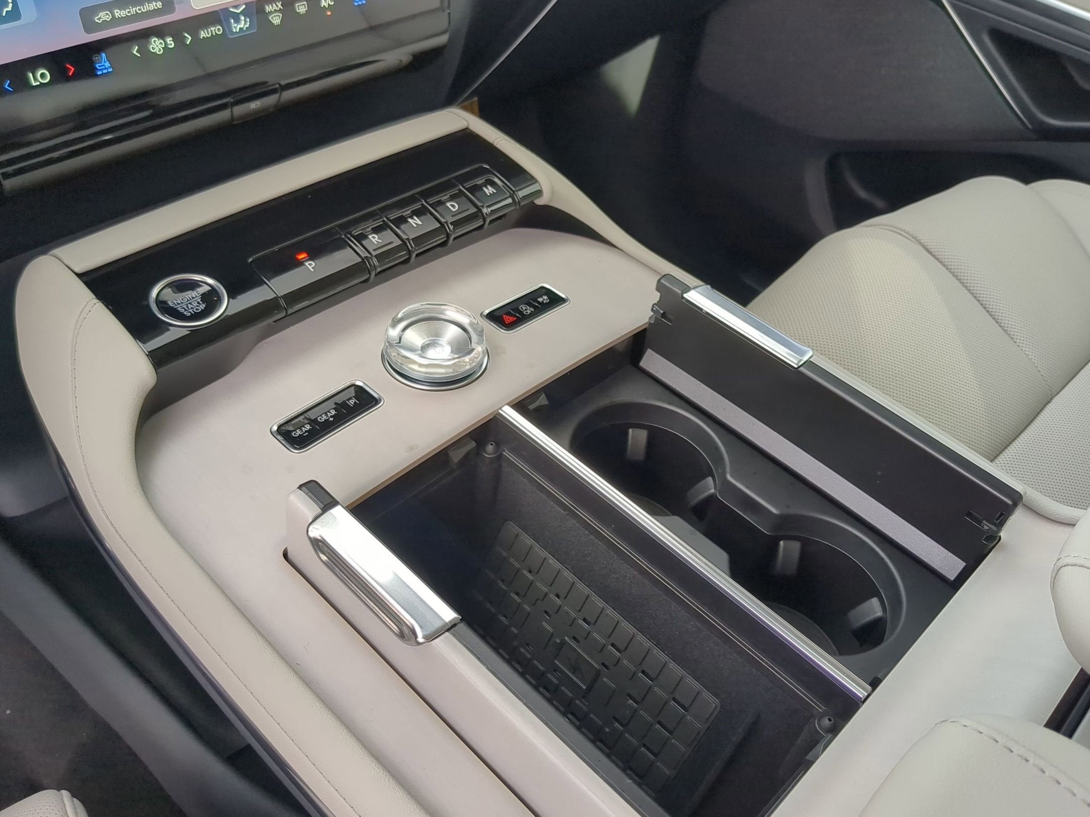 2026 Lincoln Navigator L Reserve