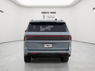 2026 Lincoln Navigator L Reserve