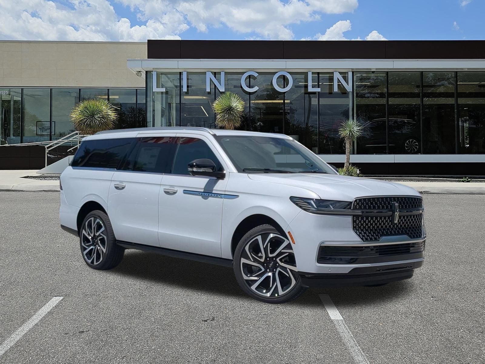 2026 Lincoln Navigator L Reserve