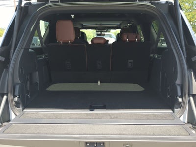 2026 Lincoln Navigator L Reserve
