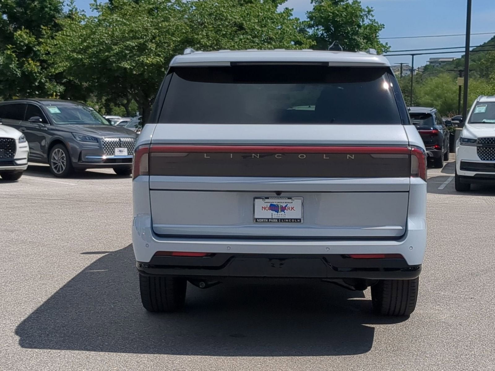 2026 Lincoln Navigator L Reserve