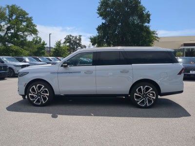 2026 Lincoln Navigator L Reserve