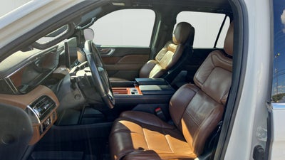 2023 Lincoln Navigator L Reserve
