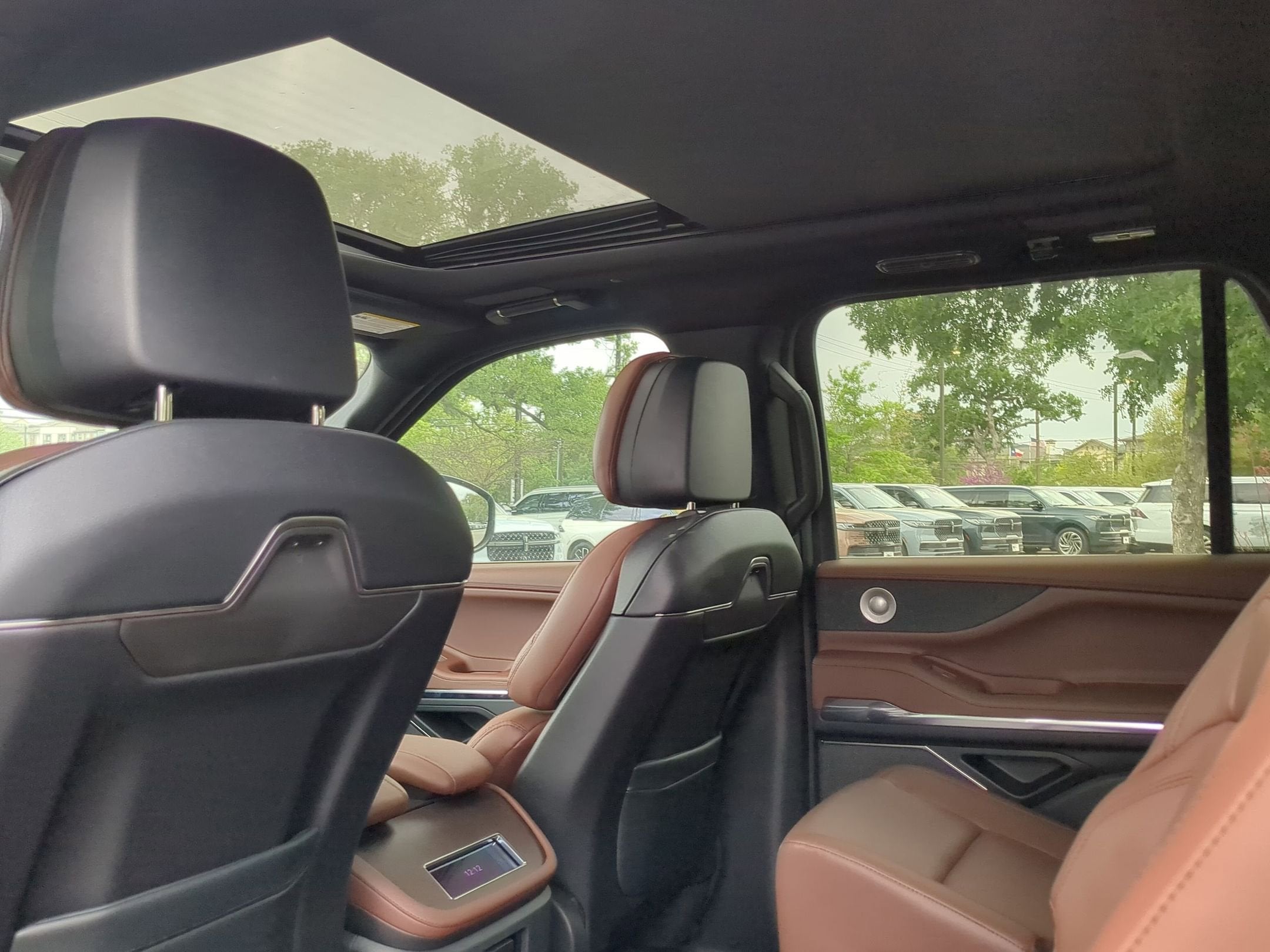 2026 Lincoln Navigator L *Custom Wrap Reserve