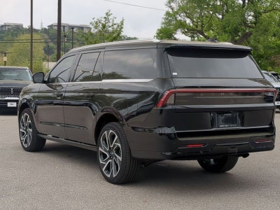 2026 Lincoln Navigator L *Custom Wrap Reserve