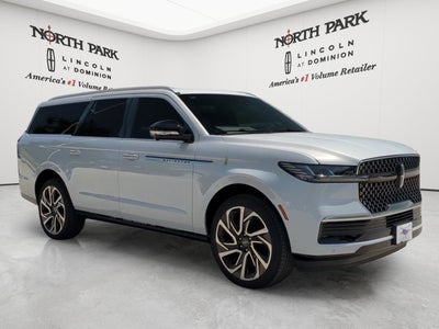 2026 Lincoln Navigator L Reserve