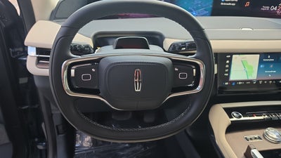 2027 Lincoln Navigator L Reserve