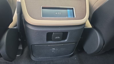 2027 Lincoln Navigator L Reserve