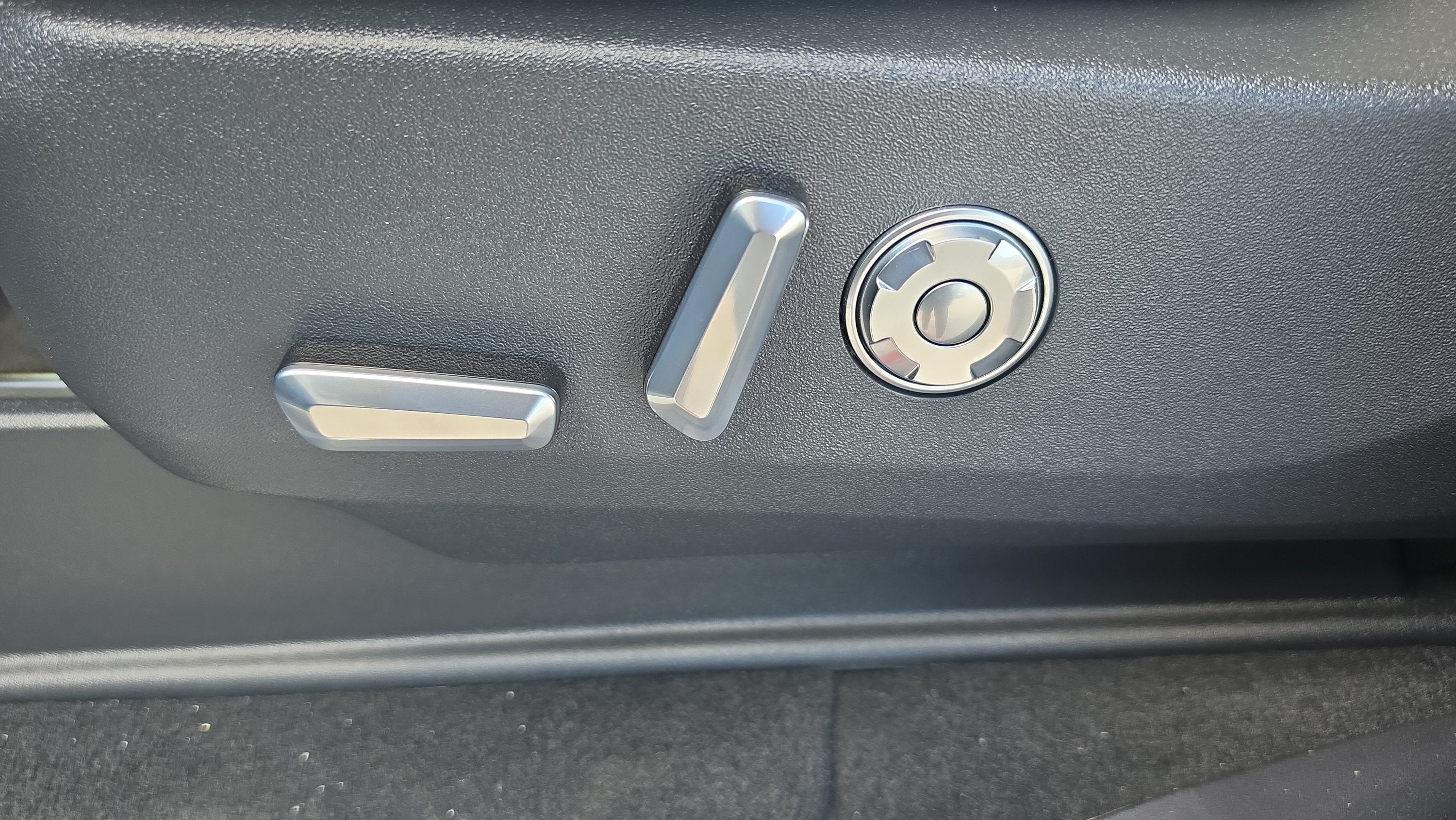 2027 Lincoln Navigator L Reserve