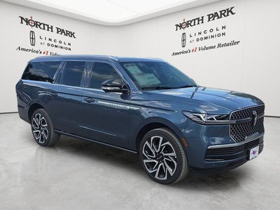 2027 Lincoln Navigator L Reserve