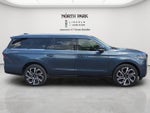 2027 Lincoln Navigator L Reserve