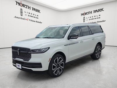 2027 Lincoln Navigator L Reserve