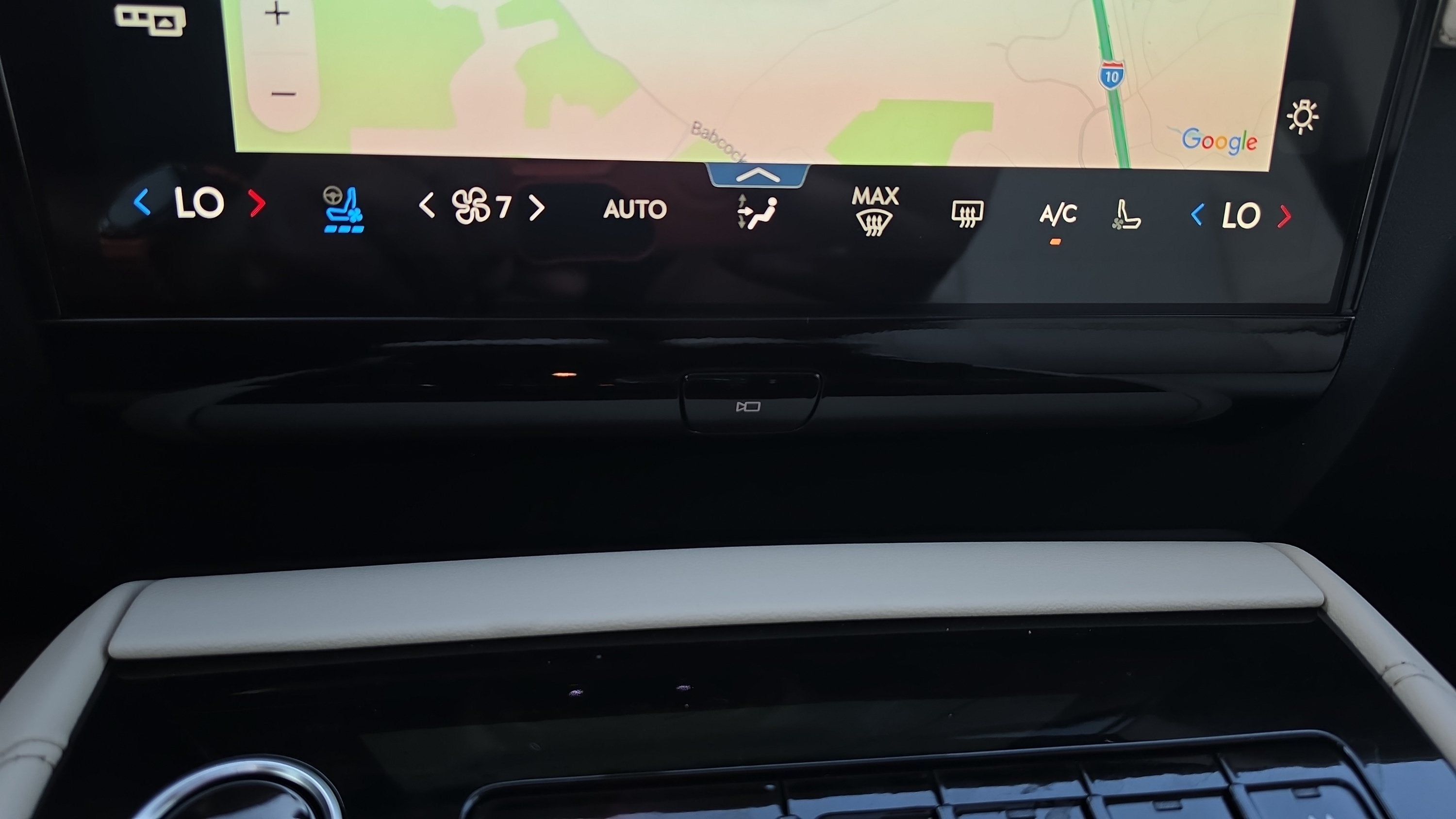 2027 Lincoln Navigator L Reserve