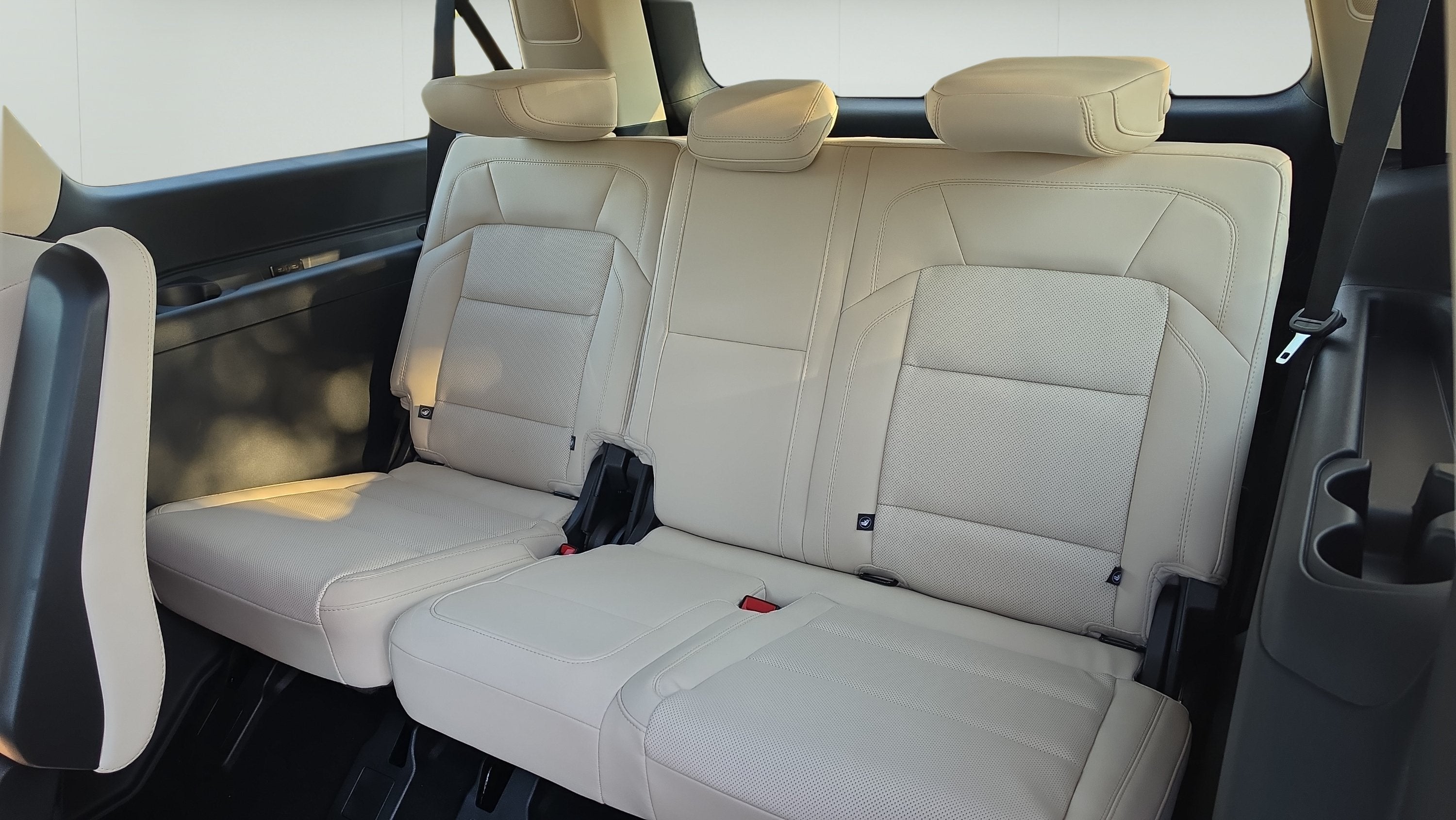 2027 Lincoln Navigator L Reserve